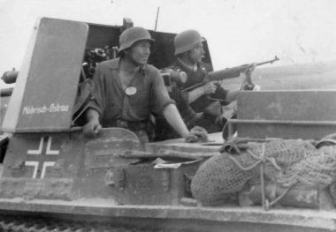 Panzerjäger I crew. Panzerjaeger I crew